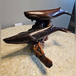 [Vintage 1970s] Hand Carved Polished Dark Brown Ironwood Burl 2 Whale Figurine
